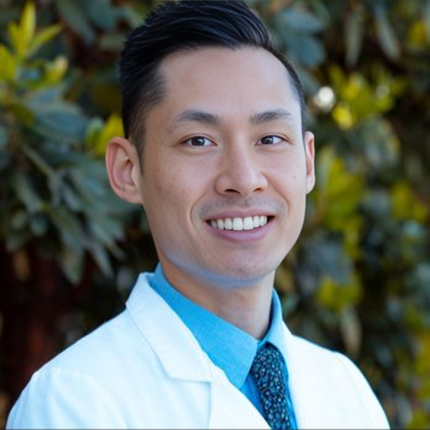 Dr. Adrian Acosta, DDS