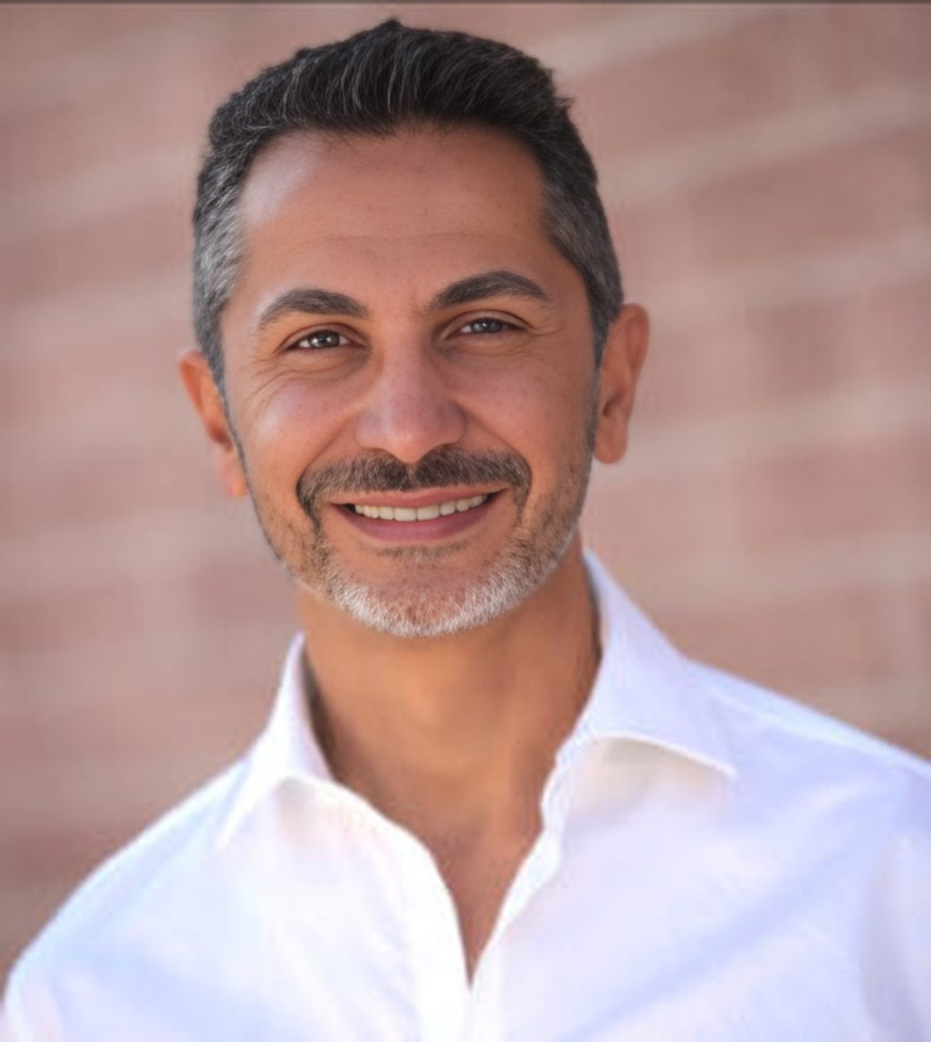 Dr. Aria Irvani, DDS