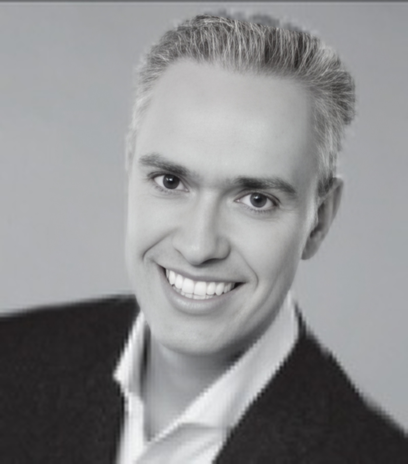 Dr. Boaz J. Lissauer,