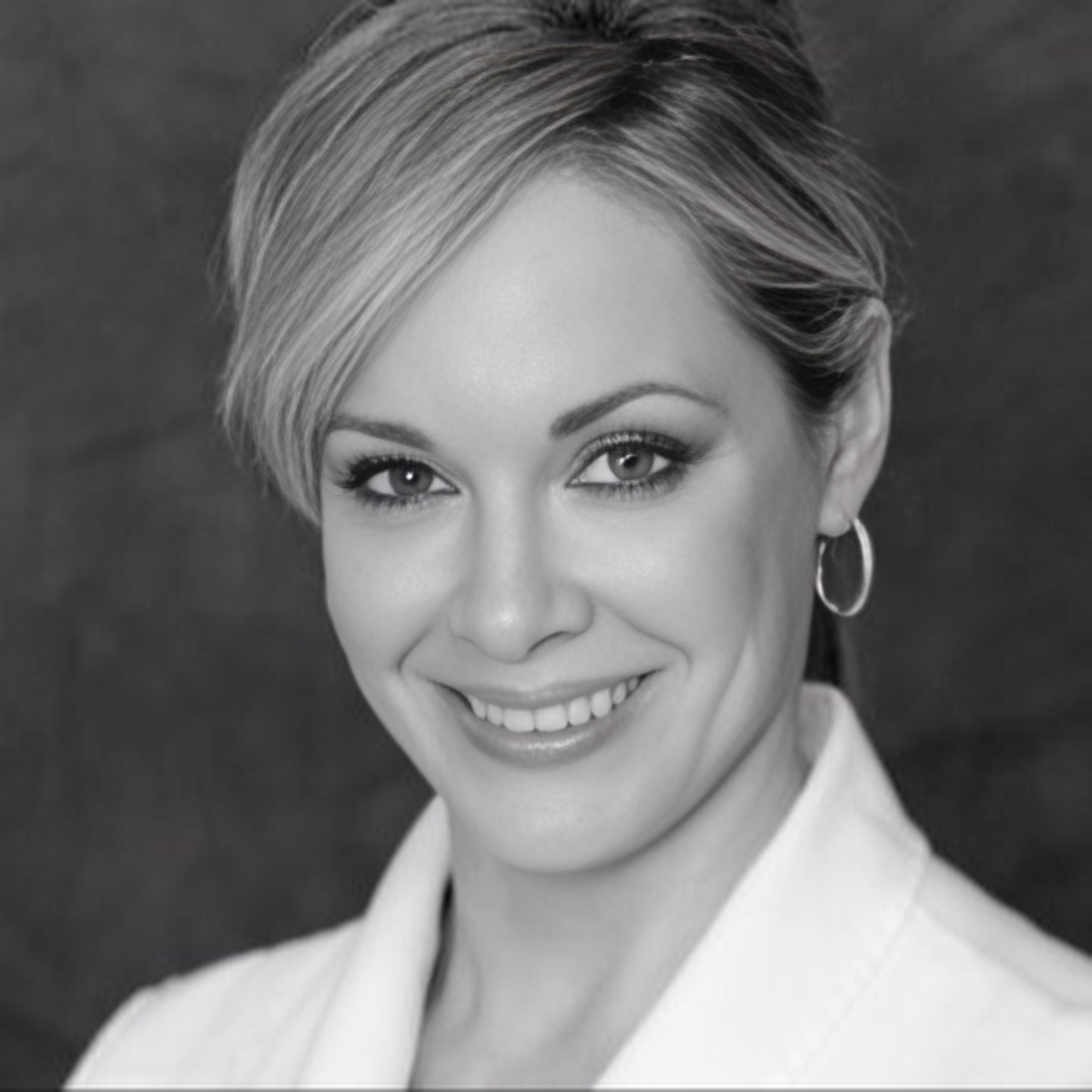 Dr. Carla R. Retief,