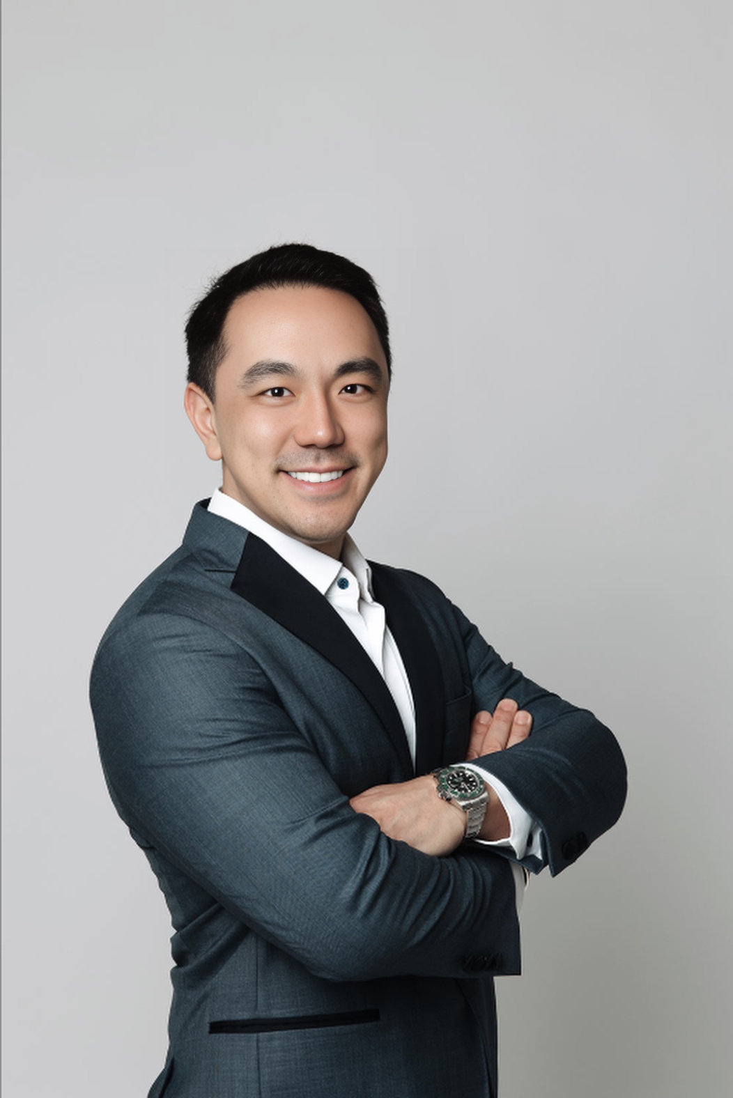 Dr. Christopher Asandra,