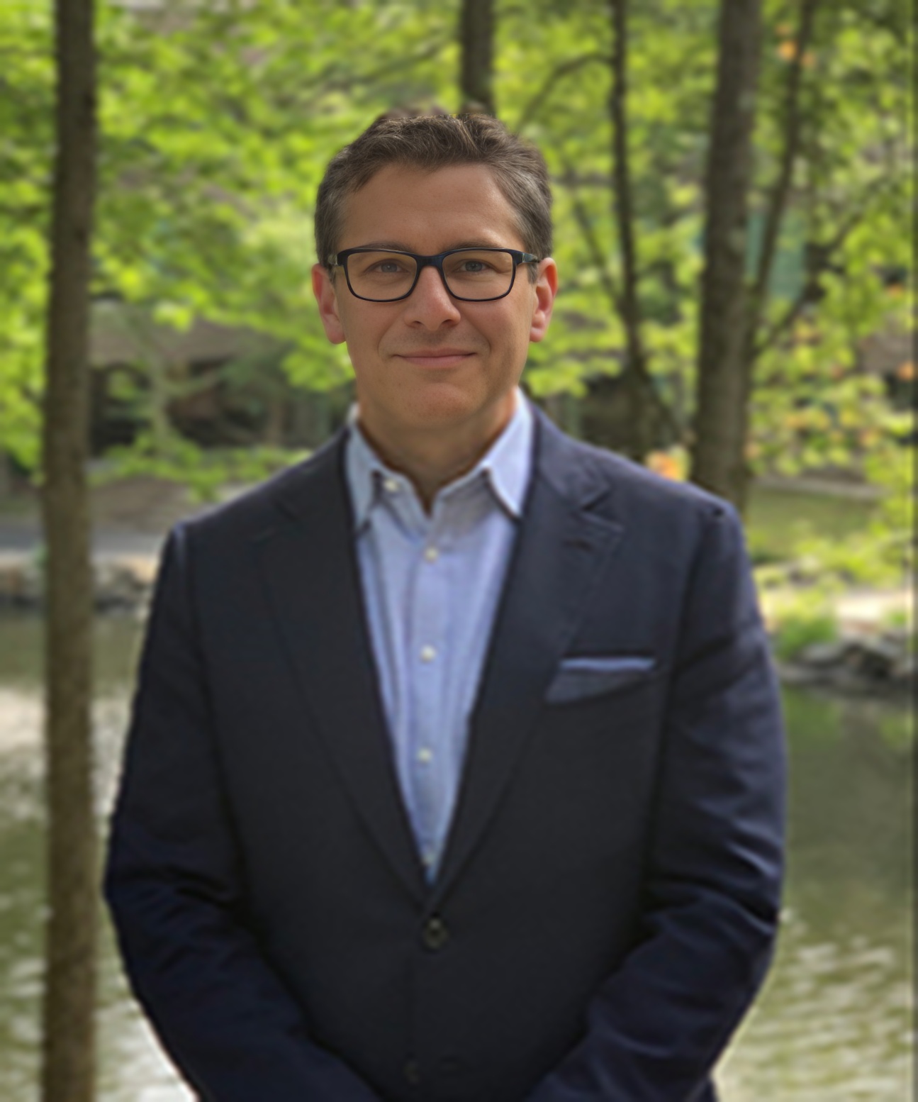 Dr. David Greenspun,