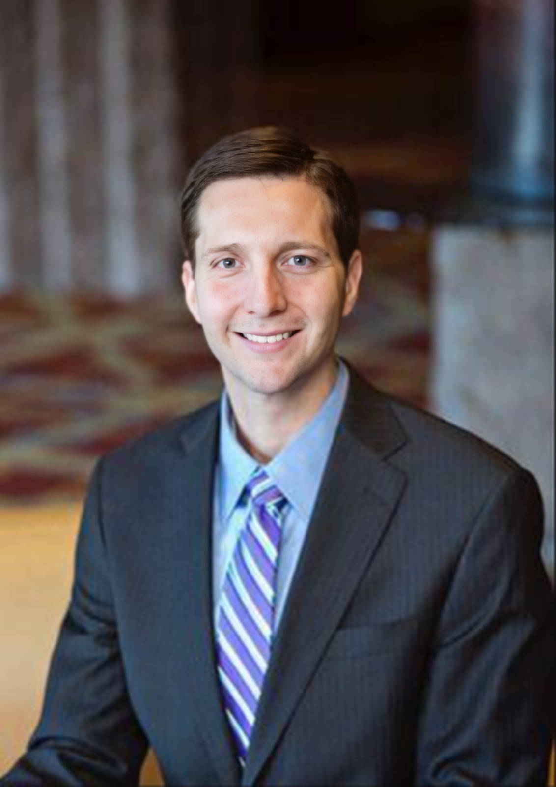 Dr. Dustin Heringer,