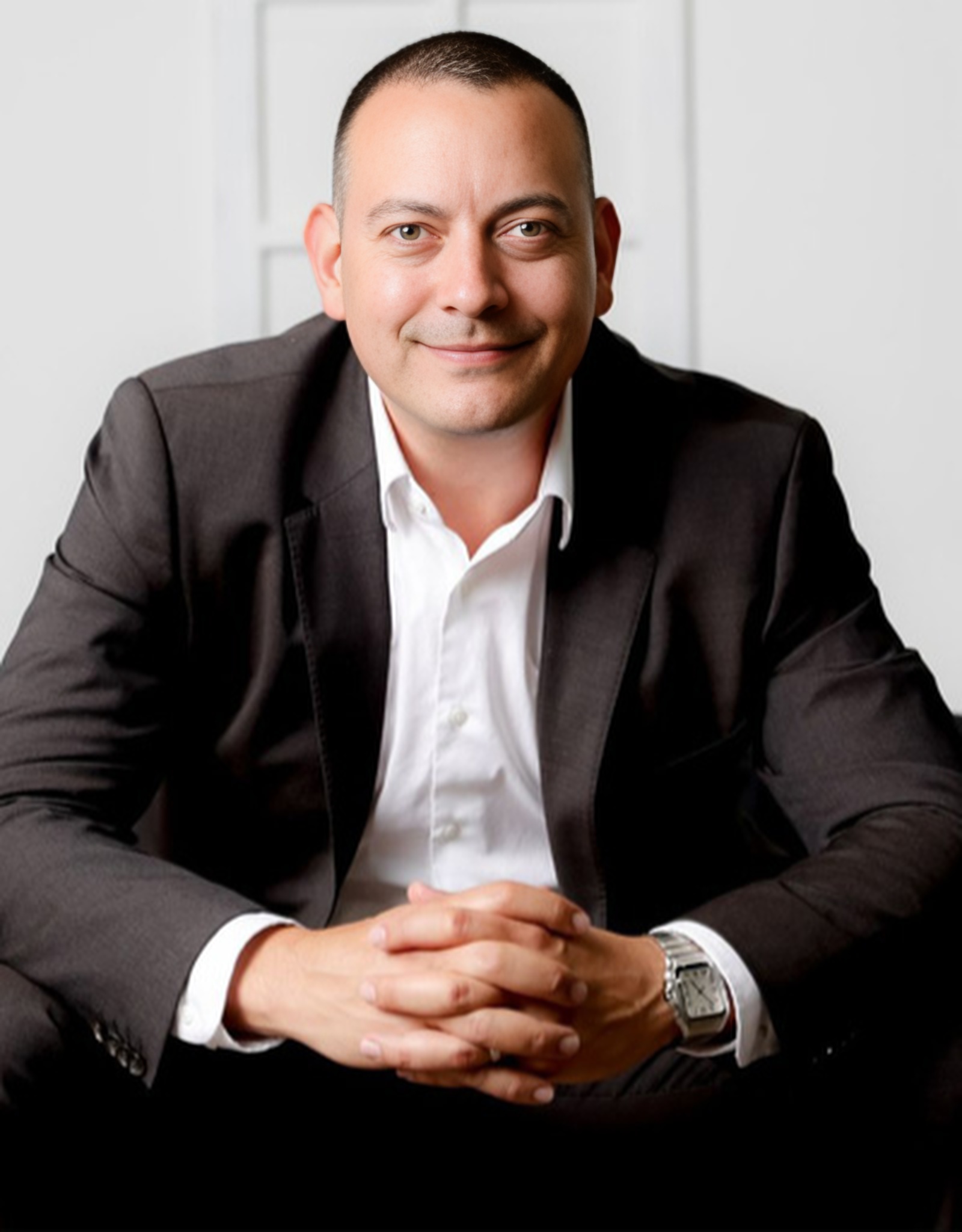 Dr. Enrique Hanabergh, Jr.,