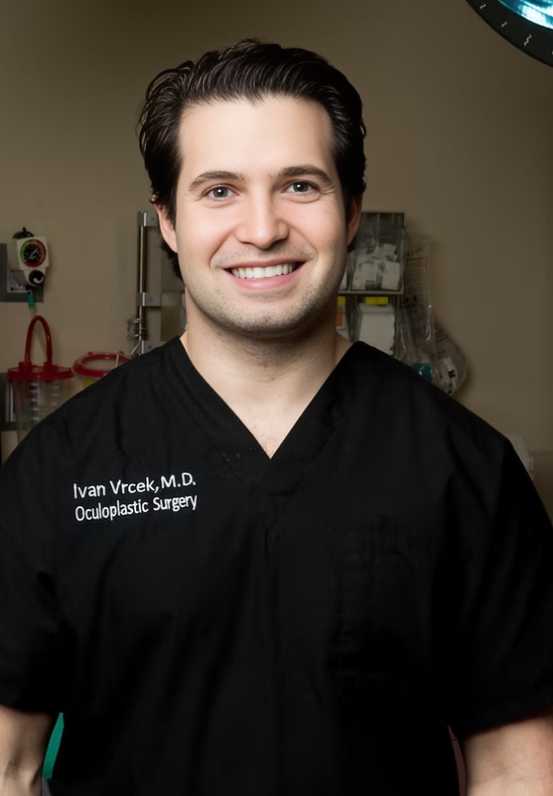 Dr. Ivan Vrcek,