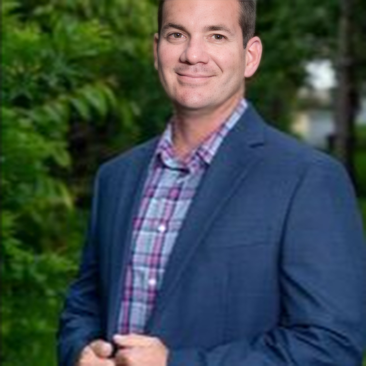 Dr. James L. Newlon,