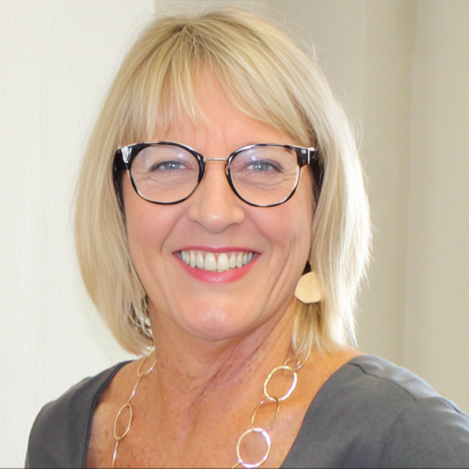 Dr. Jennifer S. Hayes, DO, FACOOG