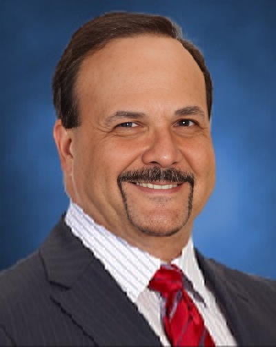 Dr. Jorge Sosa,