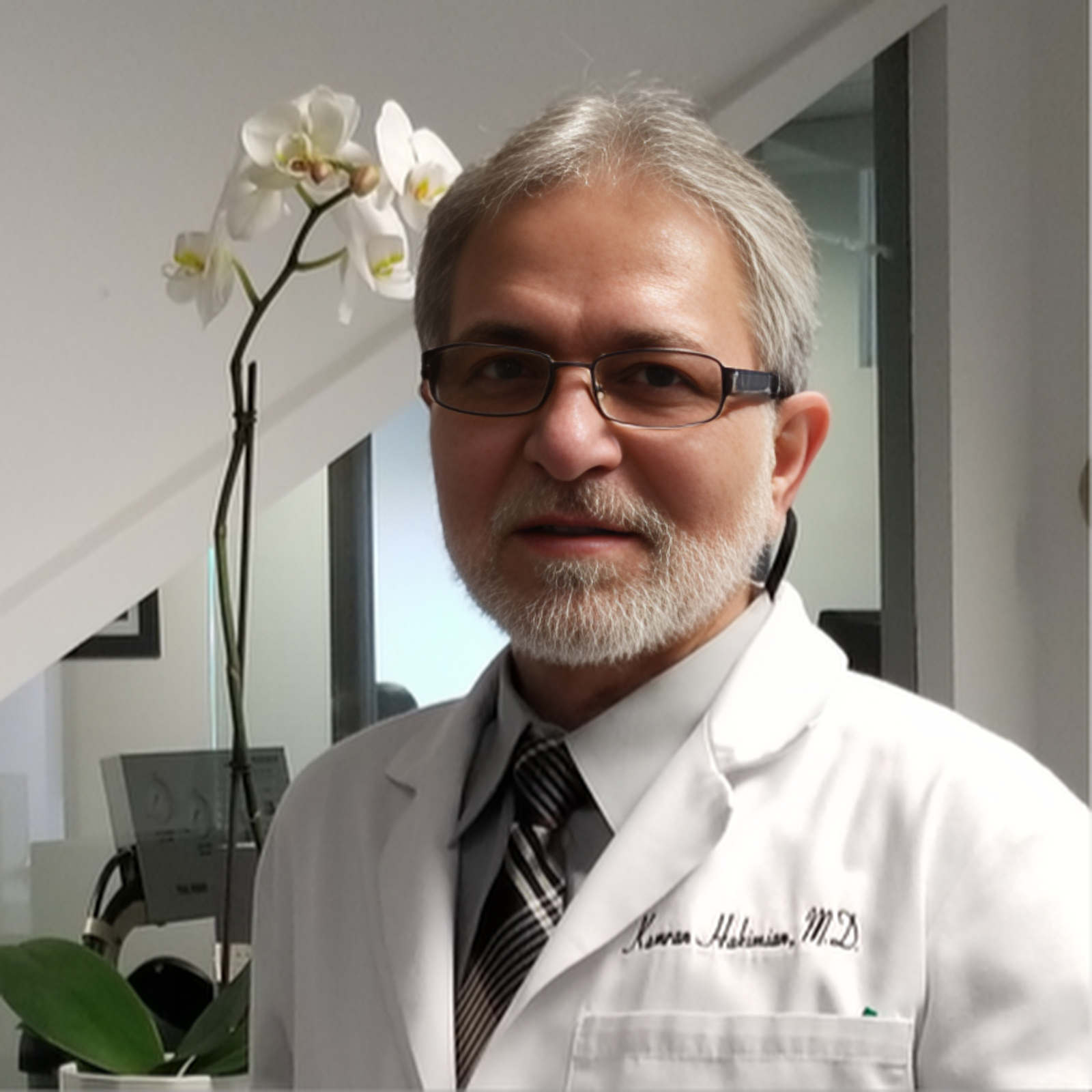 Dr. Kamran Hakimian,