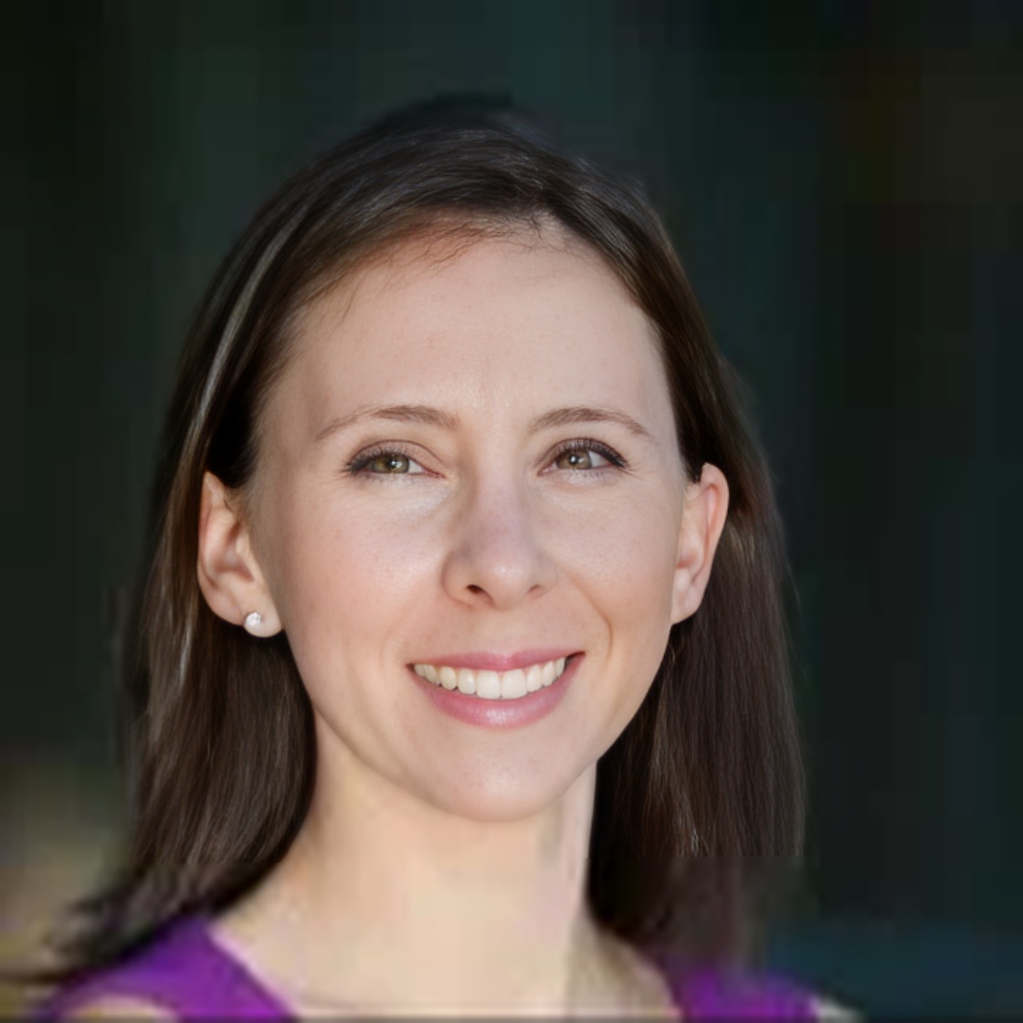 Dr. Karoline Nowillo,