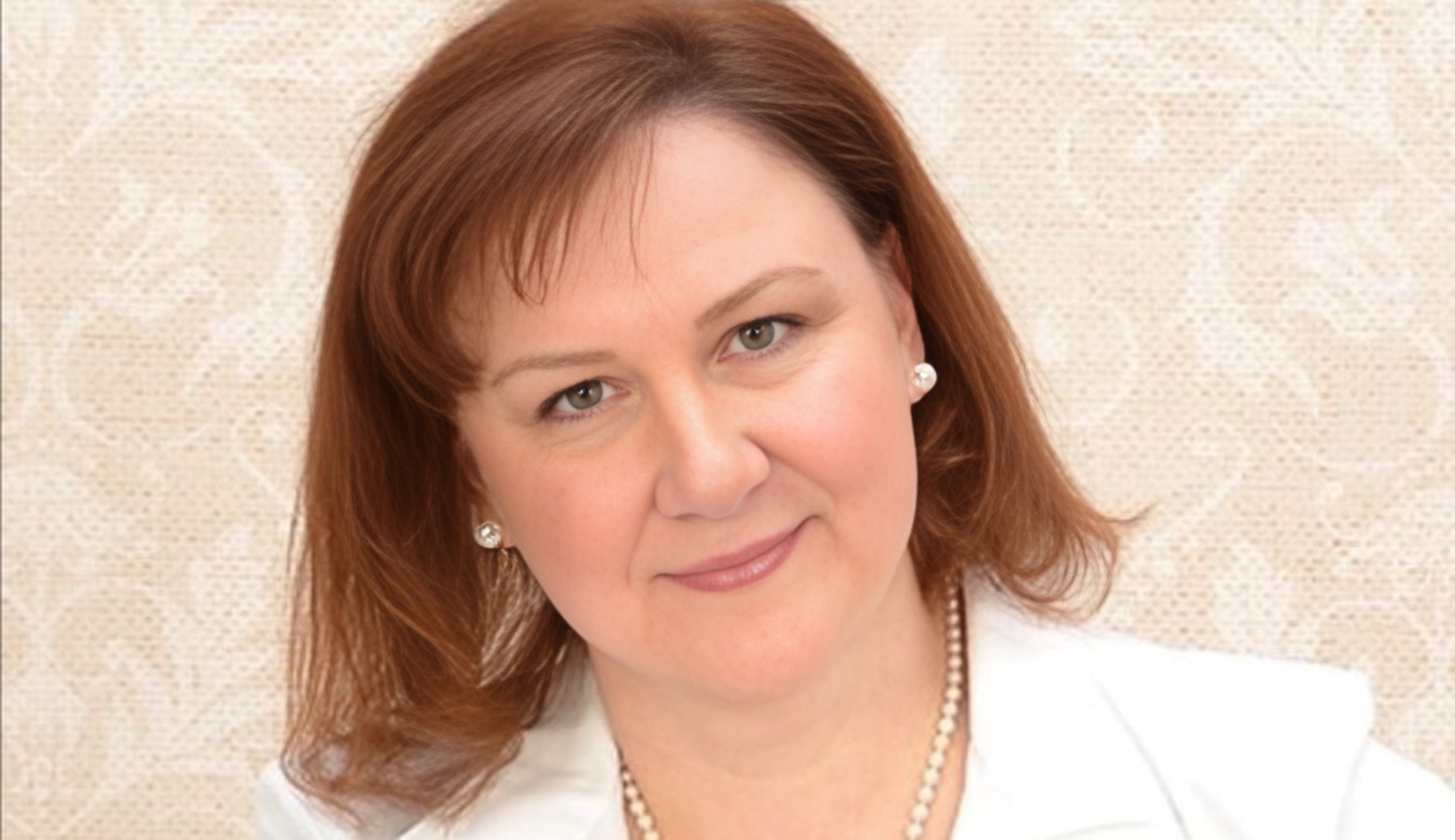 Dr. Maryanne W. Lindsay,