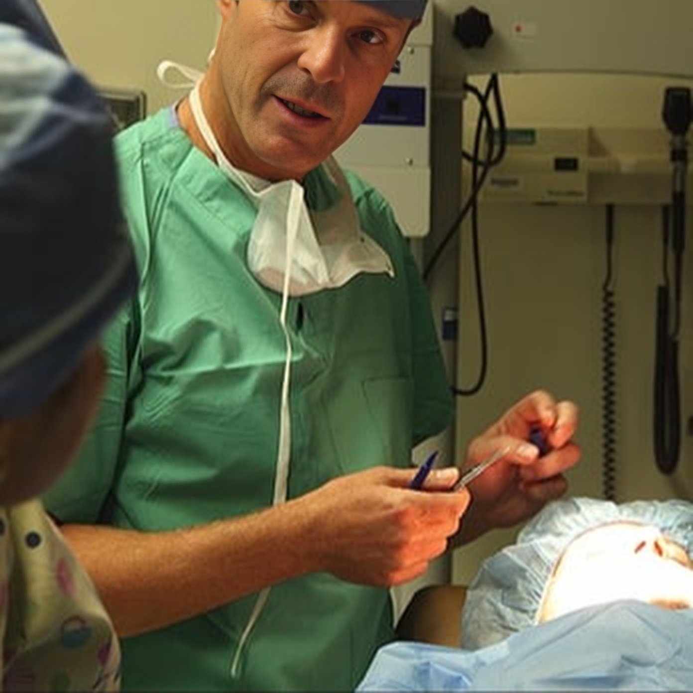 Dr. Michael R. Macdonald,