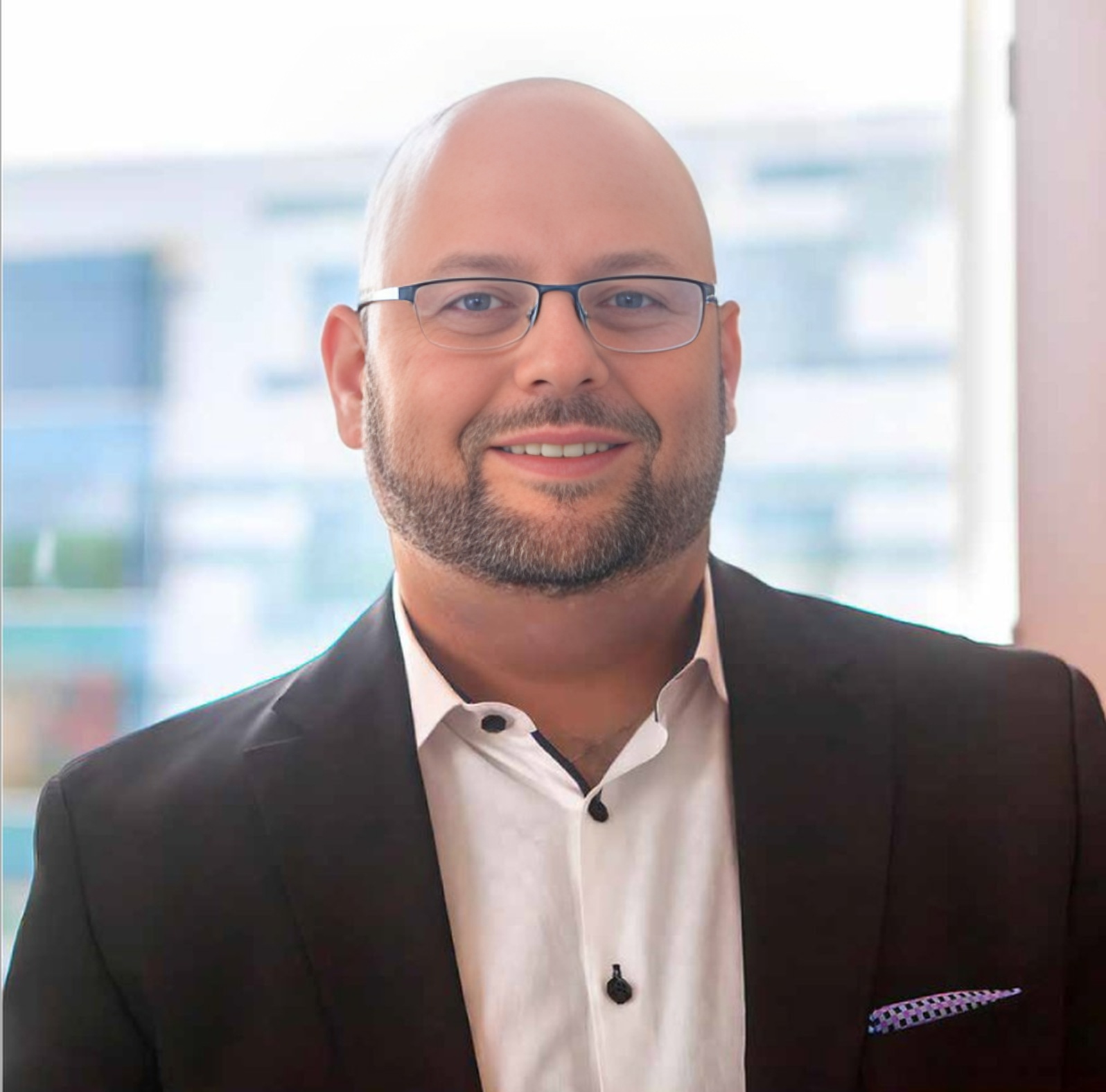 Dr. Michael Yerukhim,