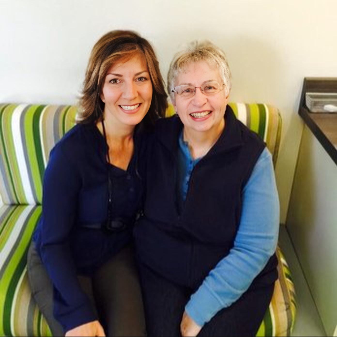 Dr. Mojdah Akhavan, DDS