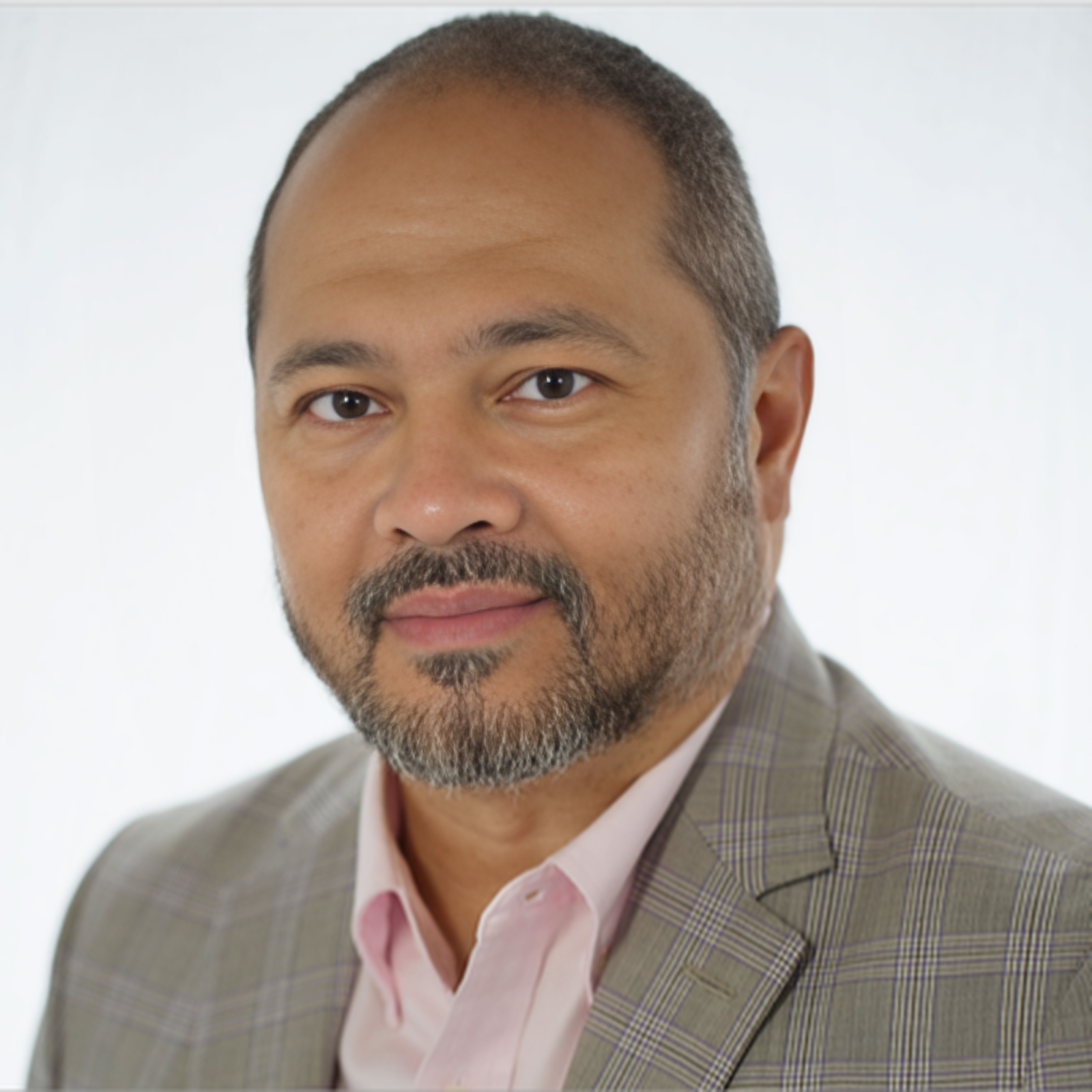 Dr. Richard Montilla,