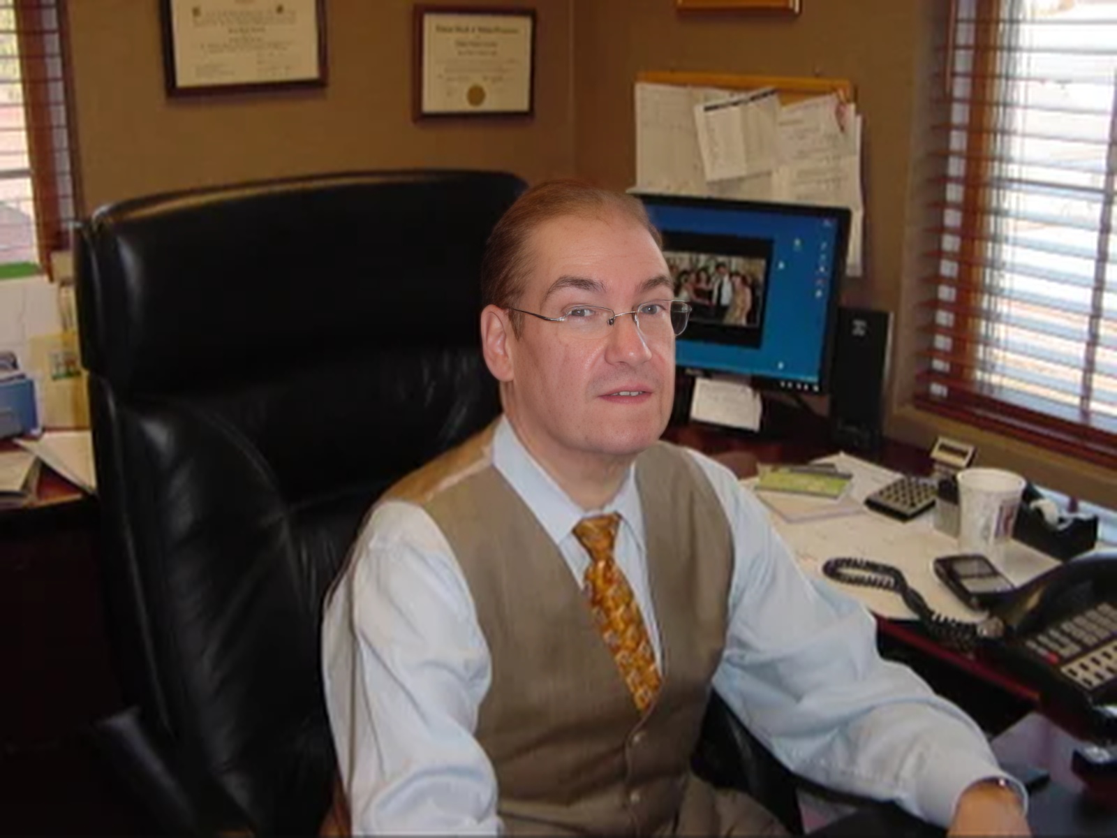 Dr. Robert D. Goldstein,