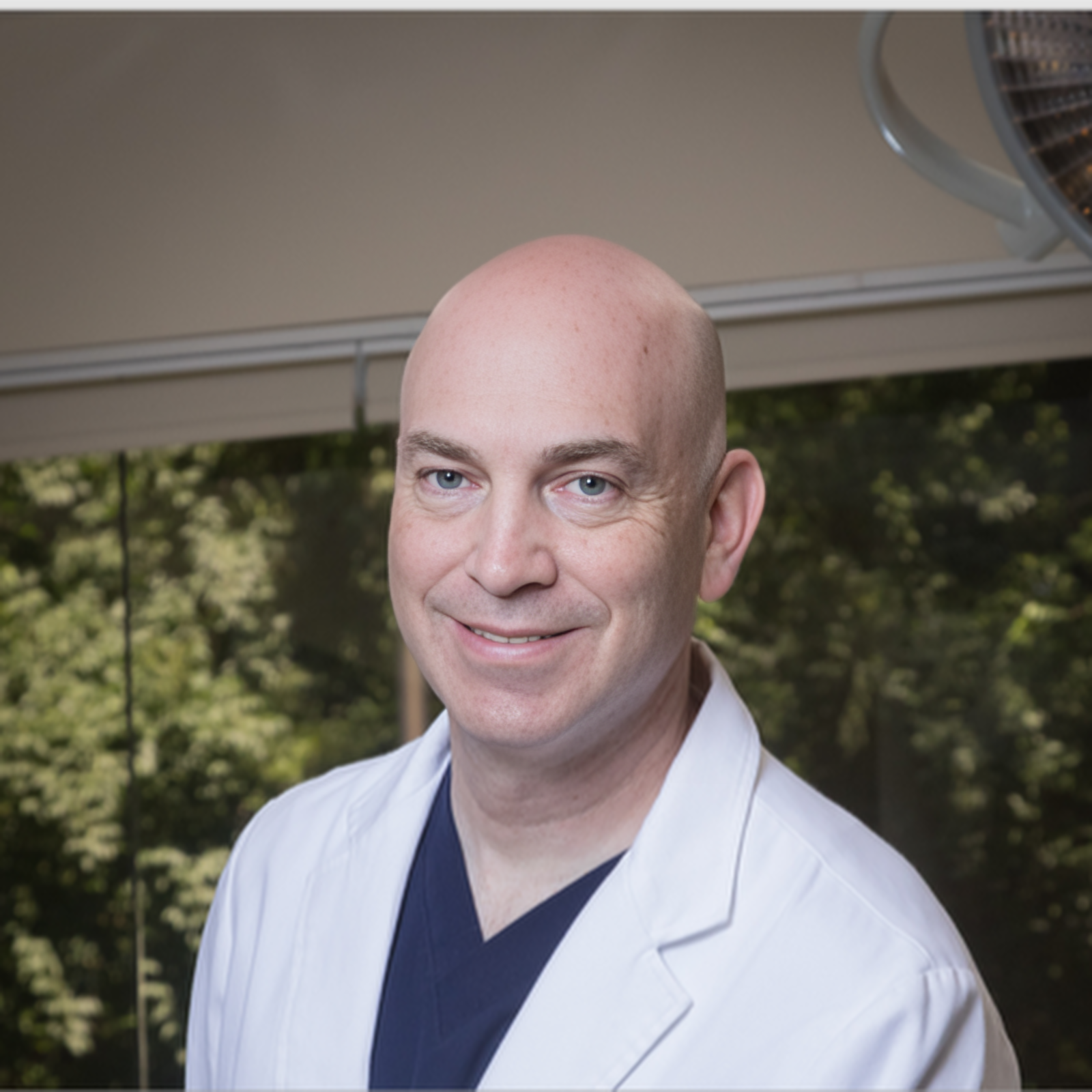 Dr. Robert Glasgold,