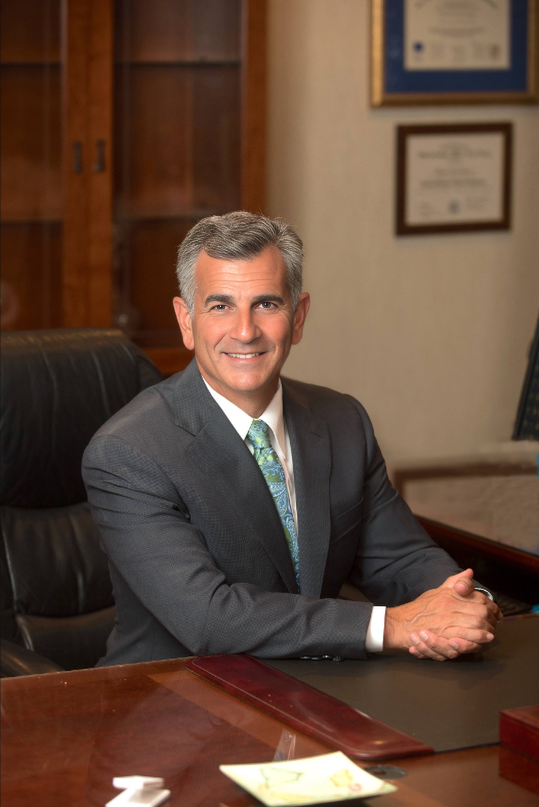 Dr. Robert J. Rubino,