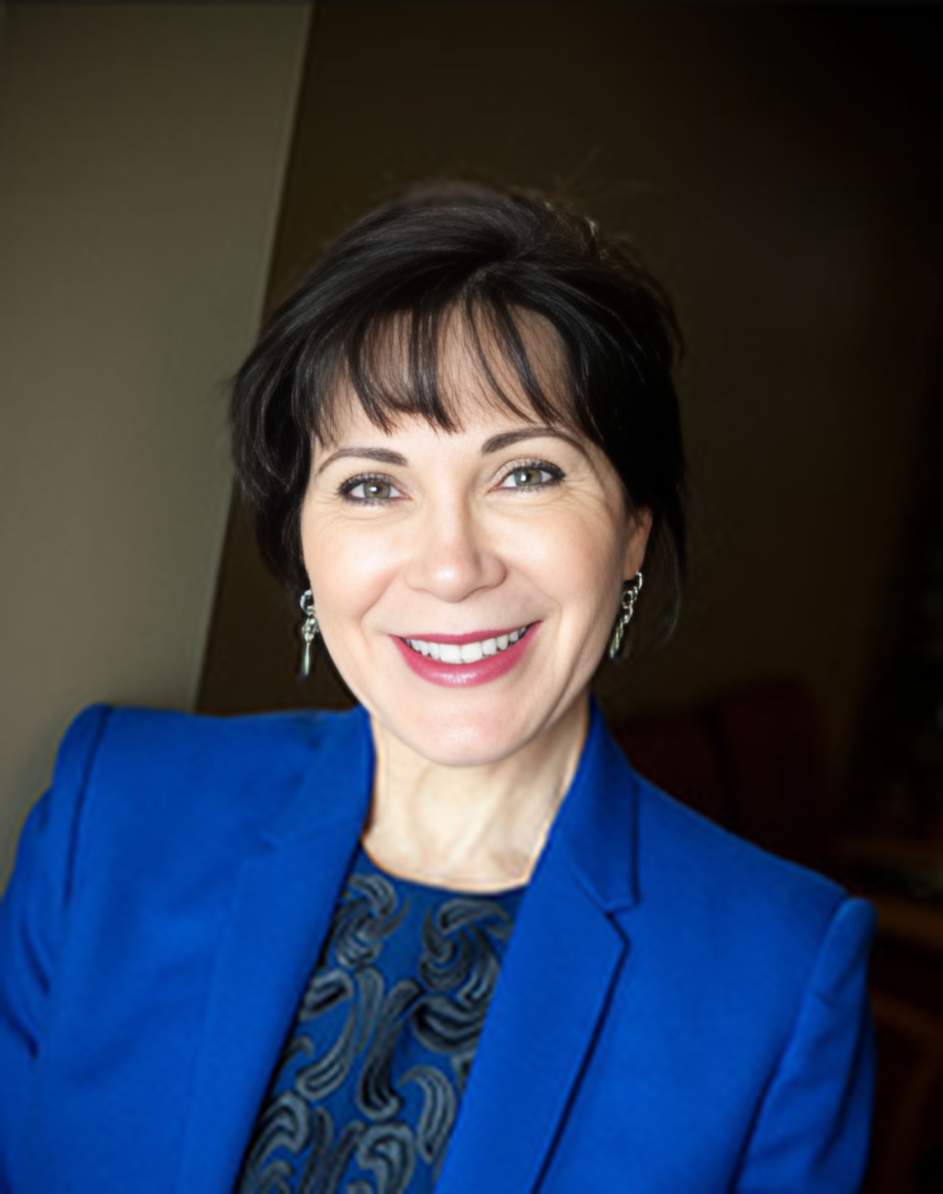 Dr. Roxana Barad,