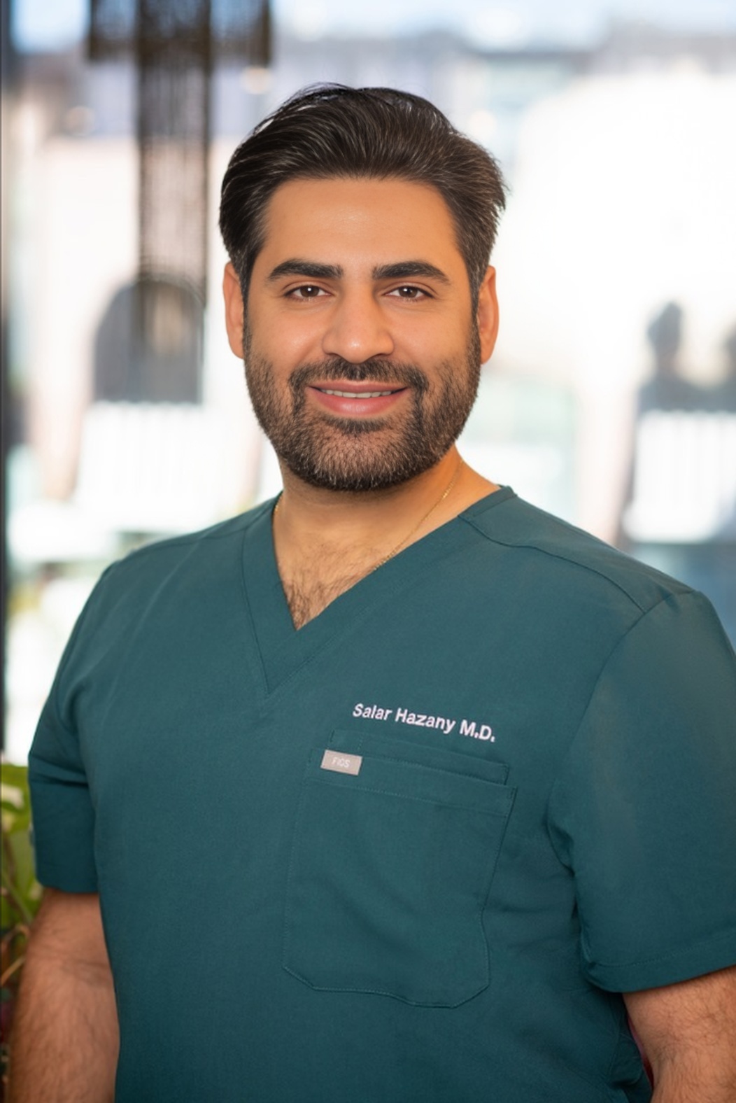 Dr. Salar Hazany,