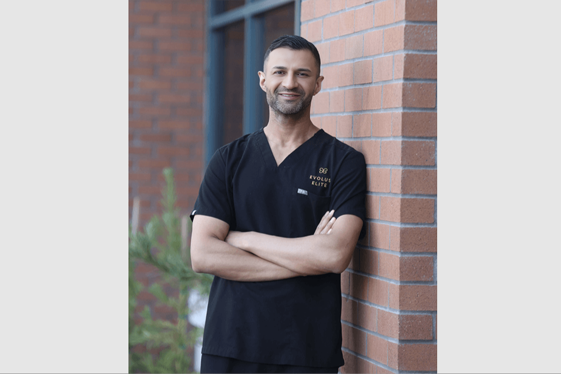 Dr. Shahzad Anwar,