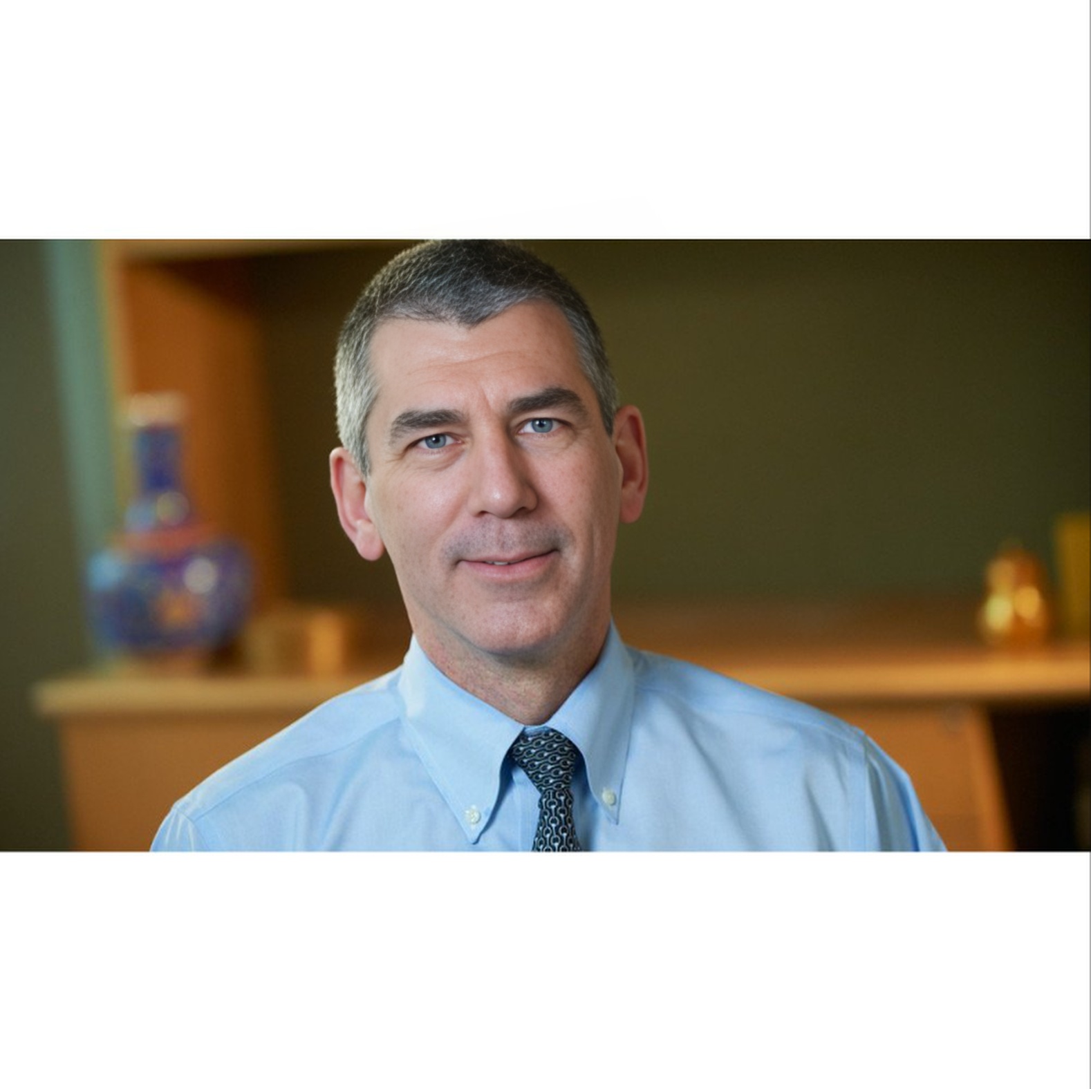 Dr. Vadim Pisarenko,