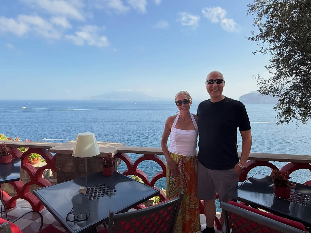 Instagram post by Dr. Ara Nazarian, DDS, DICOI: From Sorrento to Capri, then Pompeii and the beautiful Amalfi Coast—what an amazing time exploring Italy! 🇮🇹🍋 It’s been a busy trip, and …