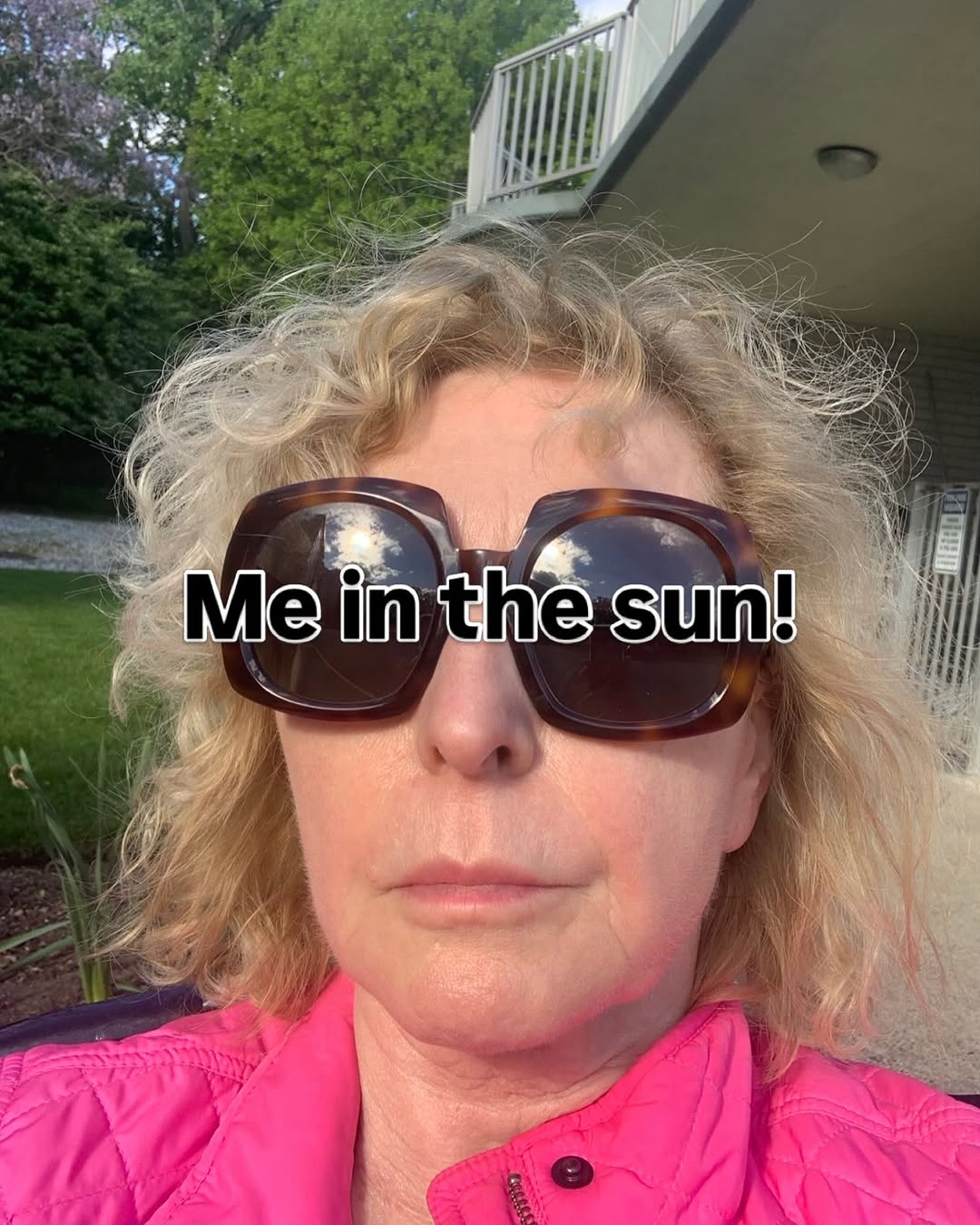 Instagram post by Dr. Aurora DeJuliis: Sun is good for you! It increases your Vitamin D level, stimulates your Serotonin and makes you feel happy. Just avoid sun bathing between 1…
