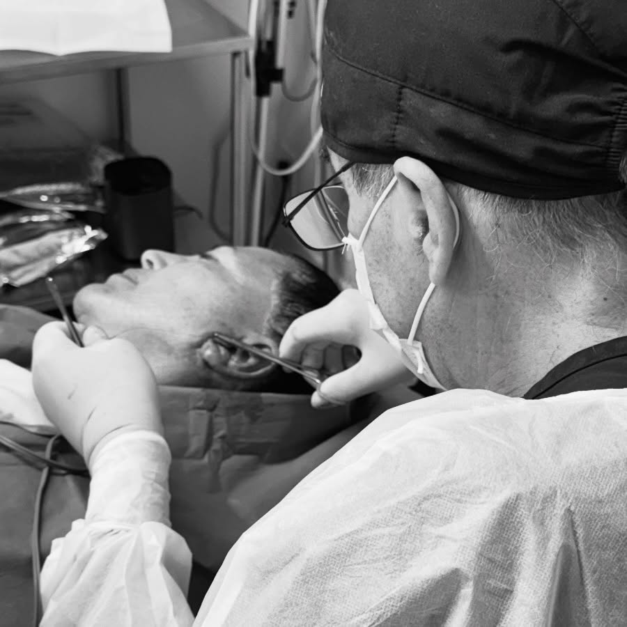 Instagram post by Dr. Curtis Perry: Small changes. Personalized care. Earlobe reduction is about more than reducing tissue; it’s about creating balance and proportion while tak…