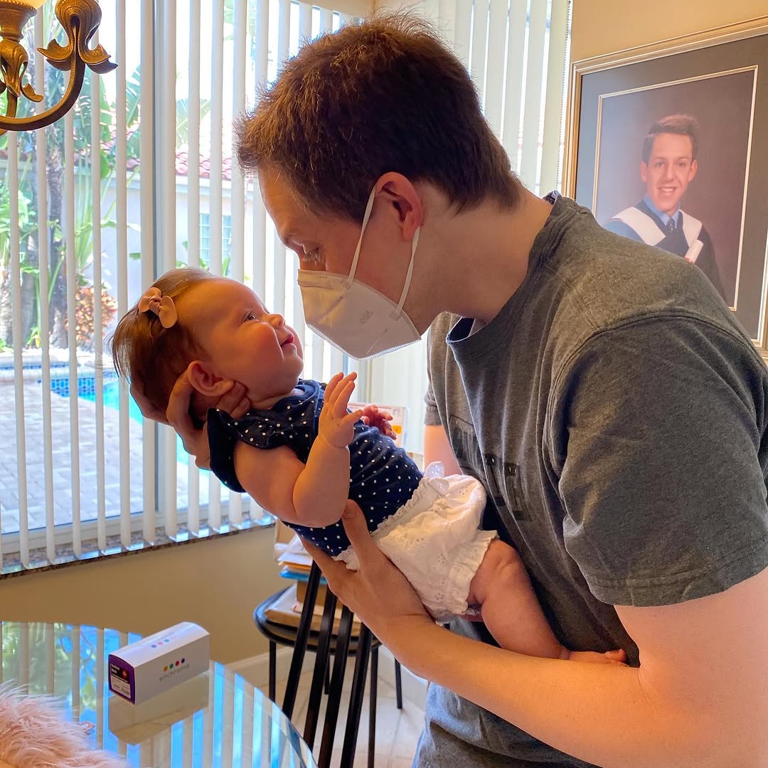 Instagram post by Dr. Daniel P. Friedmann: Got to finally meet the cutest niece in the world, Noa Jade, this past weekend. She is almost entirely made up of smiles and brown fat. #chi…