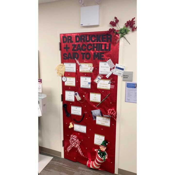 Instagram post by Dr. David Drucker: Happy Holidays from 1551 🎄