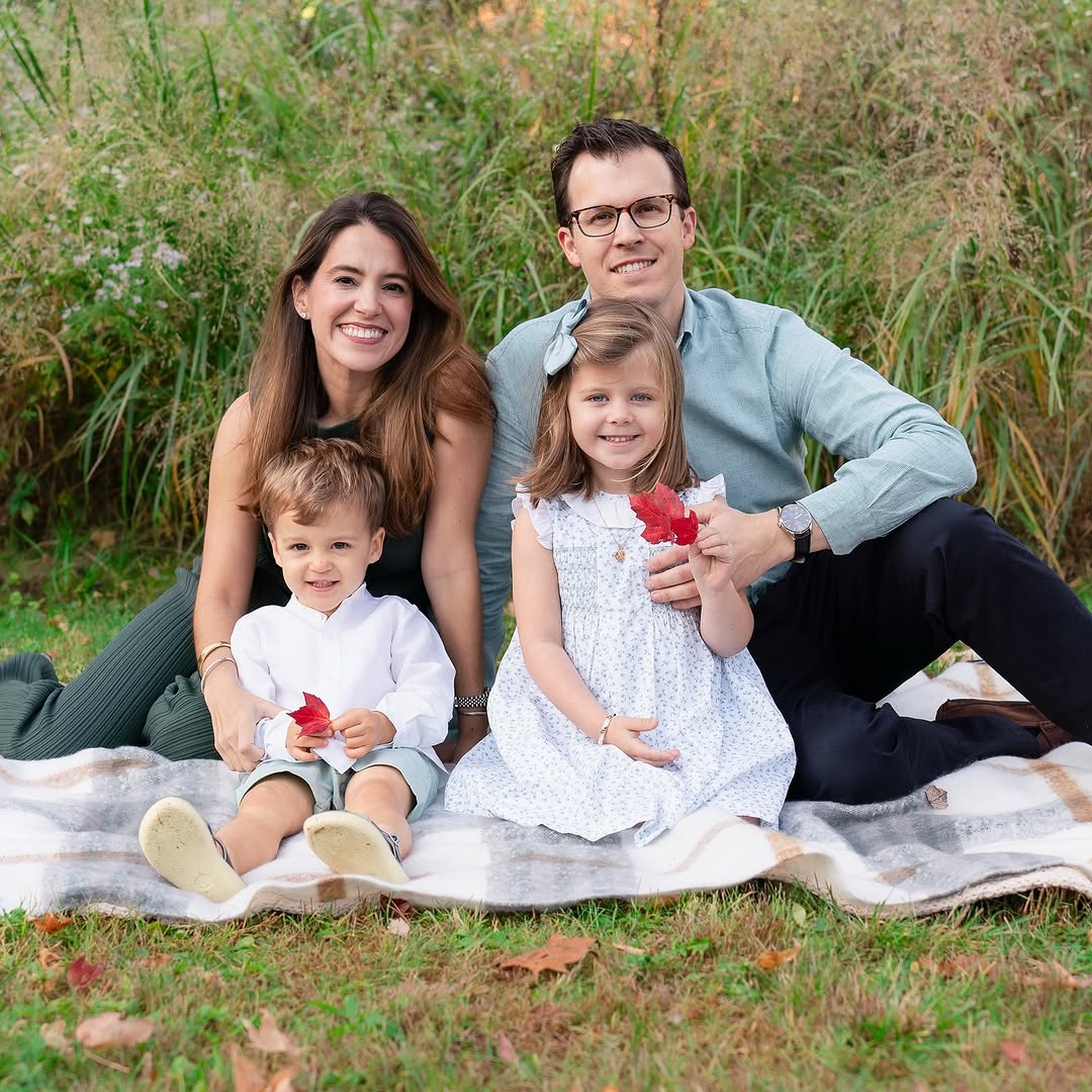 Instagram post by Dr. David Mattos: The fall photos are in. Loving these. So grateful for my family. Wishing everyone a beautiful Wednesday! #family #fallphotos #holidays #fami…
