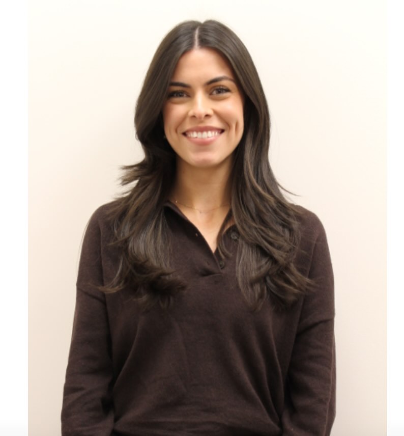Instagram post by Dr. Deborah Ekstrom: Welcome Carissa Confeiteiro PA-C!! We would like to introduce the newest member of our staff, Carissa. She is a caring and capable physician…