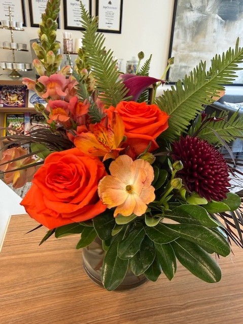 Instagram post by Dr. Dexter Barnes, DDS: A little reminder that small details make a big difference 🌷💫⠀ Thank you @youngflowersseattle for keeping our space fresh each week!