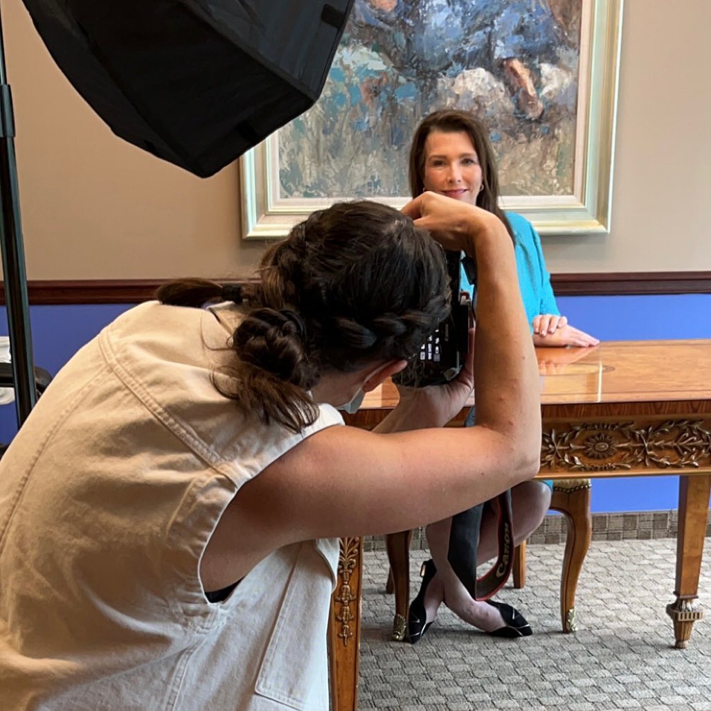 Instagram post by Dr. Elizabeth Whitaker: It was time to get some updated photos and portraits, so yesterday’s photo shoot was a welcome experience. I had a great time shooting with …