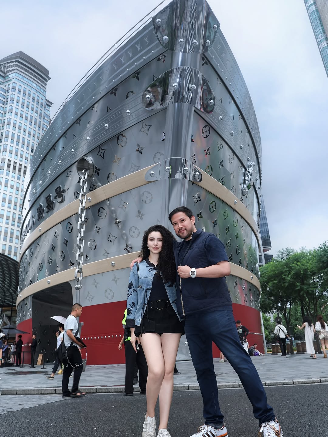 Instagram post by Dr. Emmanuel De La Cruz: Shanghai, you were unforgettable. 🇨🇳✨ From Michelin-starred cuisine and the incredible Louis Vuitton Ship, to unwinding at the luxurious 2…