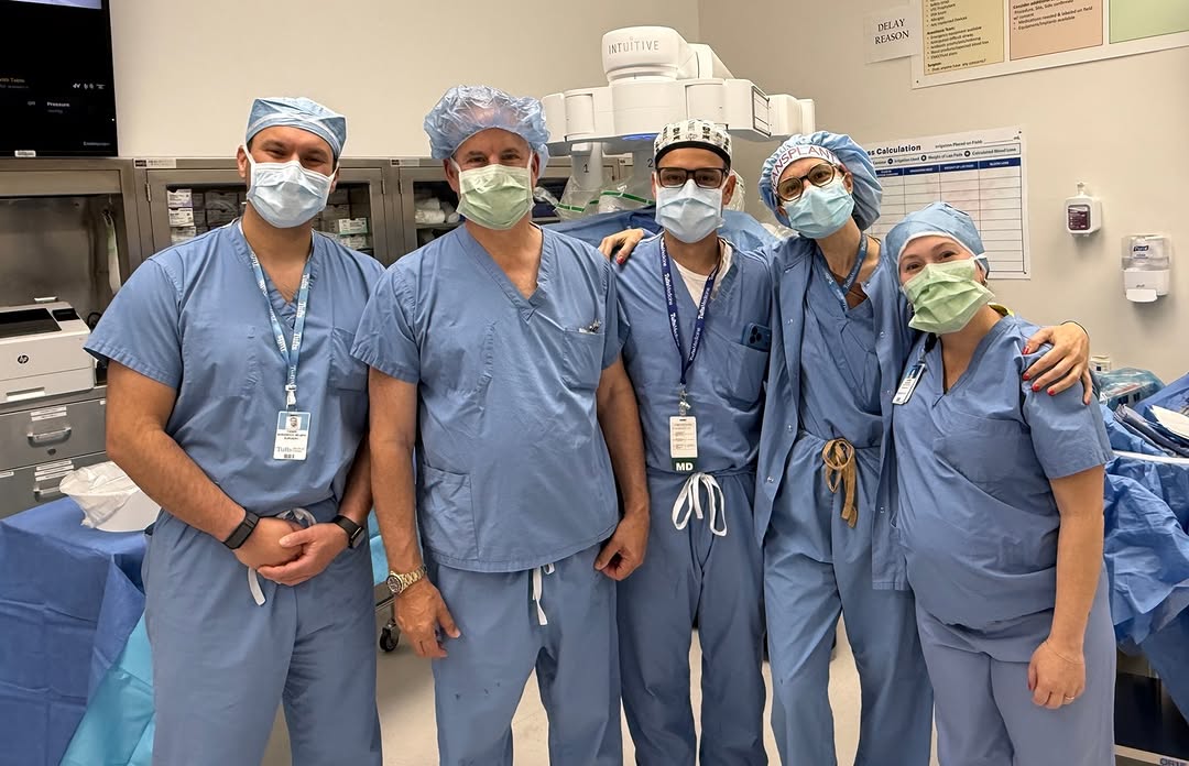 Instagram post by Dr. Fei-Shiuann (Clarissa) Yang: Kidney transplantation at Tufts Medical Center continues to move forward. Our team is now performing living donor nephrectomies and kidney t…