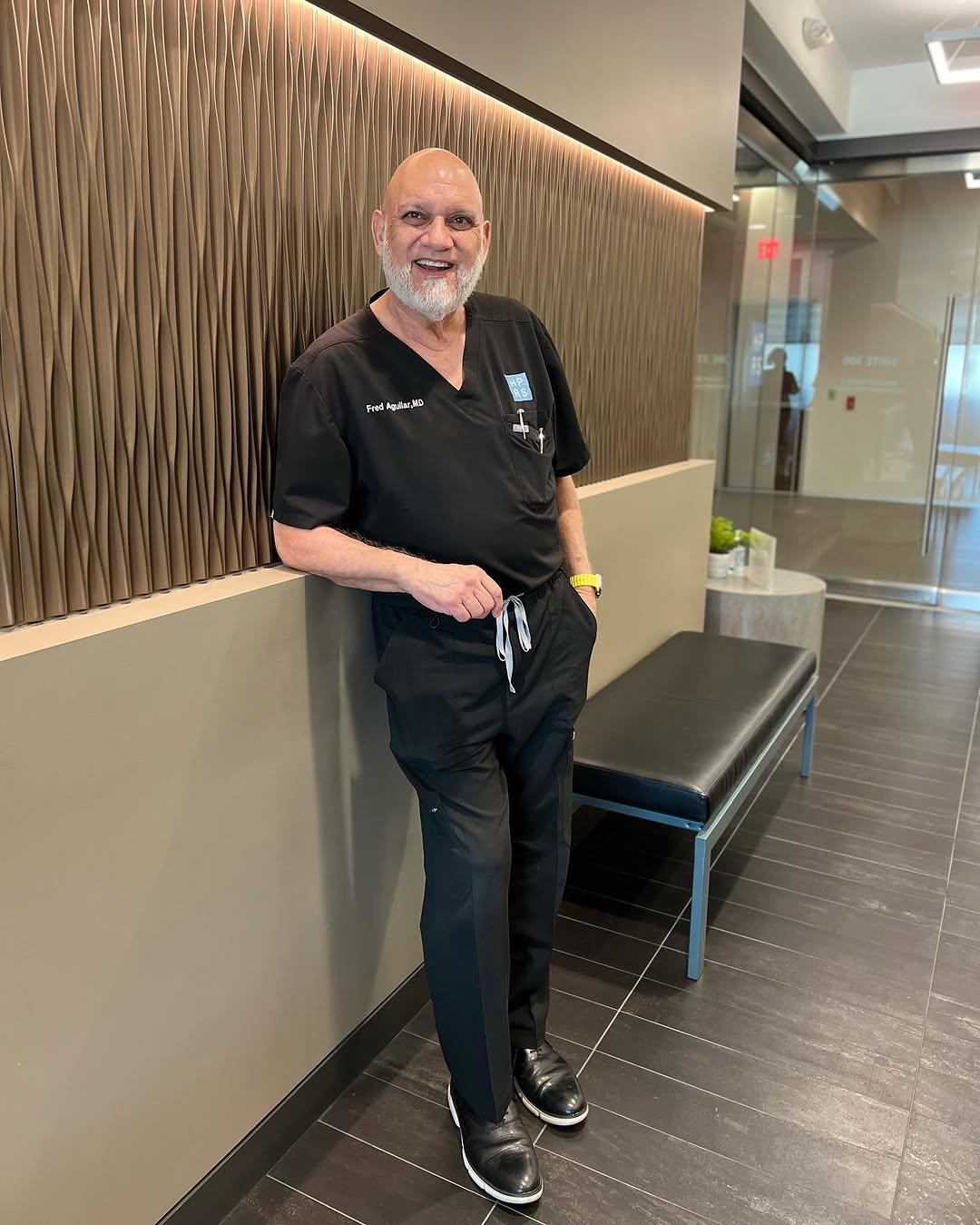 Instagram post by Dr. Fred Aguilar, III: Starting clinic with a smile! 🤗 📍1801 Binz St #300, Houston, TX 77004 📲(713) 521-4777 #houstondoctors #plasticsurgeon #plastics #cosmetic…