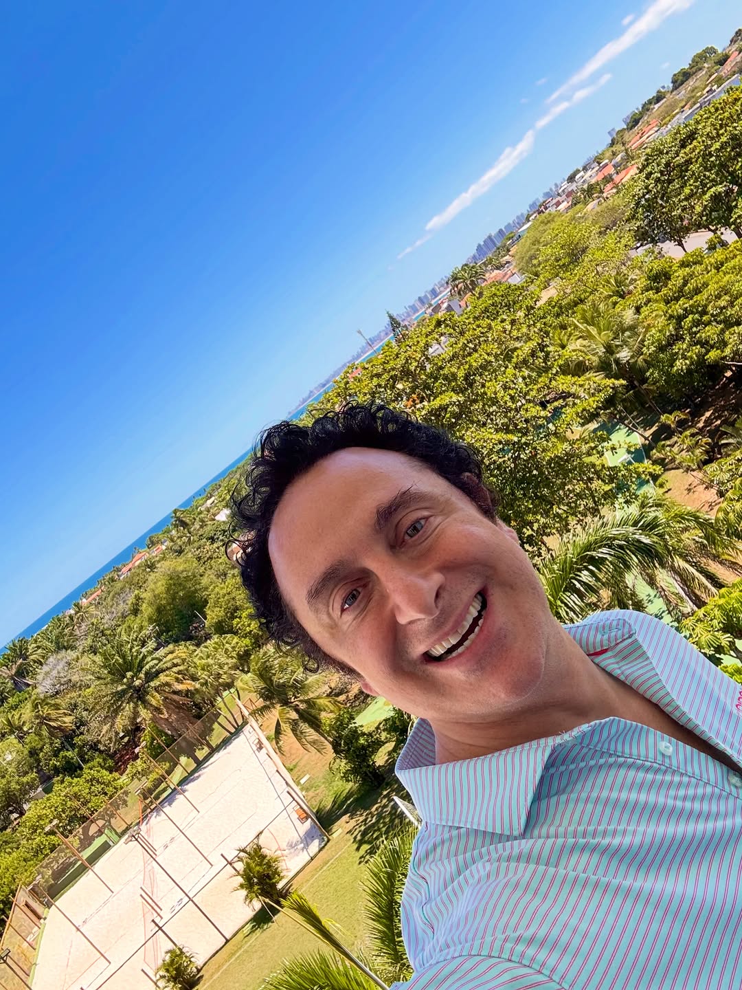 Instagram post by Dr. George Bitar: Arrived at Salvador, Bahia in Brazil 🇧🇷 … for the Brazilian Association of Plastic Surgery (BAPS) @baps.aesthetic Fifth Annual Conference.…