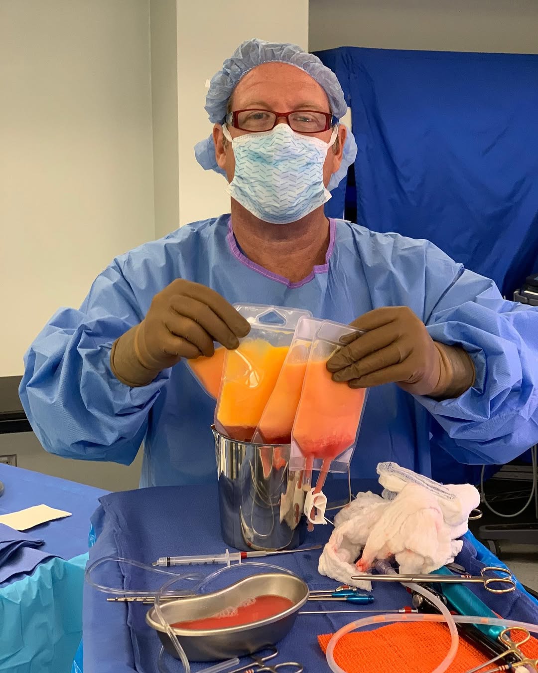 Instagram post by Dr. Howard Sutkin: ‼️WARNING: sensitive content‼️ Another day.. another surgery! Dr. Sutkin performing a fat transfer/grafting procedure using the #lipografter…