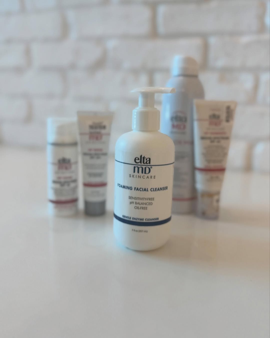 Instagram post by Dr. Jason K. Potter: 🌟 Summer prep flash sale alert! 🌟 For a limited time only, when you purchase any Elta MD sunscreen, you’ll get a complimentary Elta Facial…