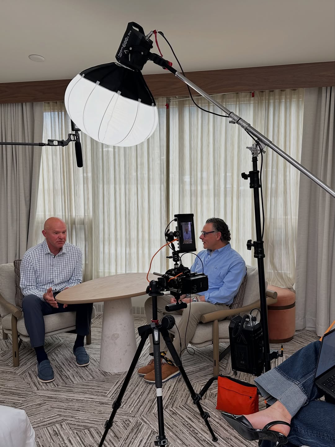 Instagram post by Dr. Jay Burns: We just spent 2 full days with 10+ of our certified providers, filming more educational content for you! 🎥🎬 We have over 10 hours of raw, …