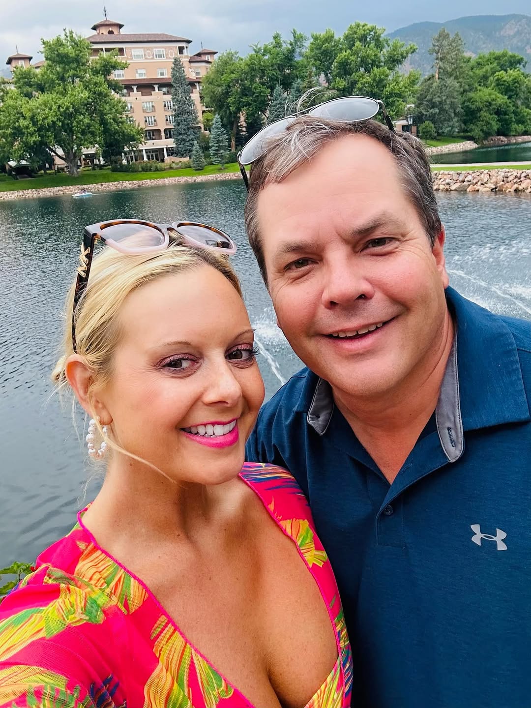 Instagram post by Dr. Jeffrey Hantes: Happy Anniversary to my wonderful wife and best friend.