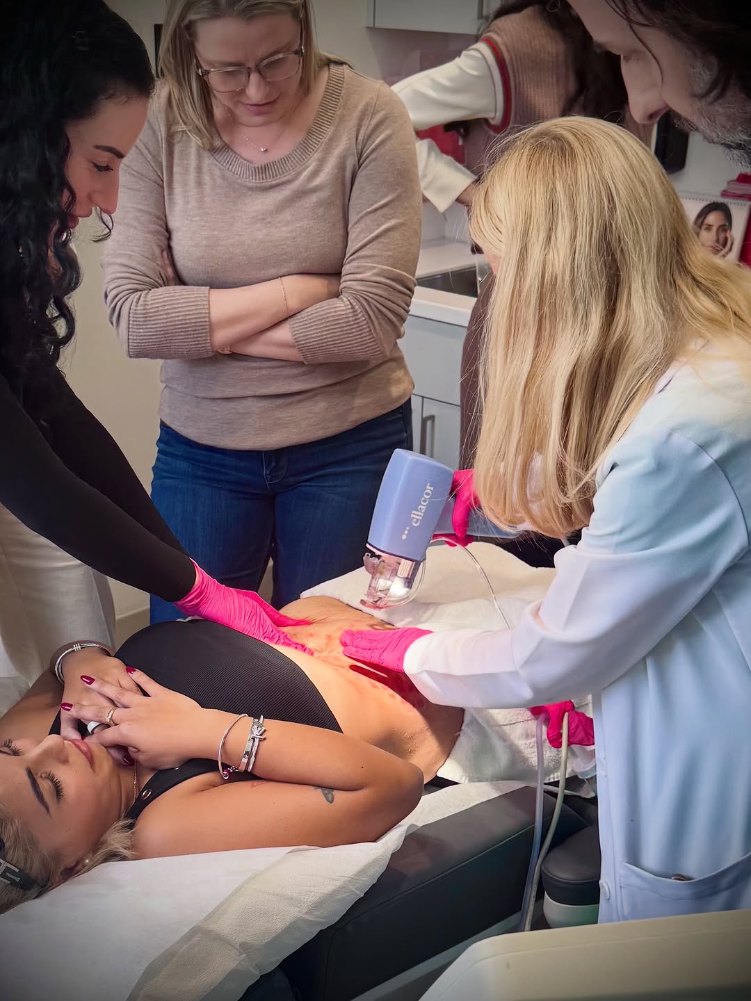 Instagram post by Dr. Jill S. Waibel: This past weekend, MDLI had the privilege of welcoming physicians and aesthetic professionals from ALL OVER THE WORLD 🌎, for an immersive @…