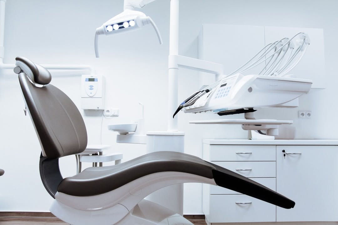 Instagram post by Dr. John Freeman: Ever wonder what oral surgery actually entails? Visit our website to learn more (link in bio). #oralsurgery