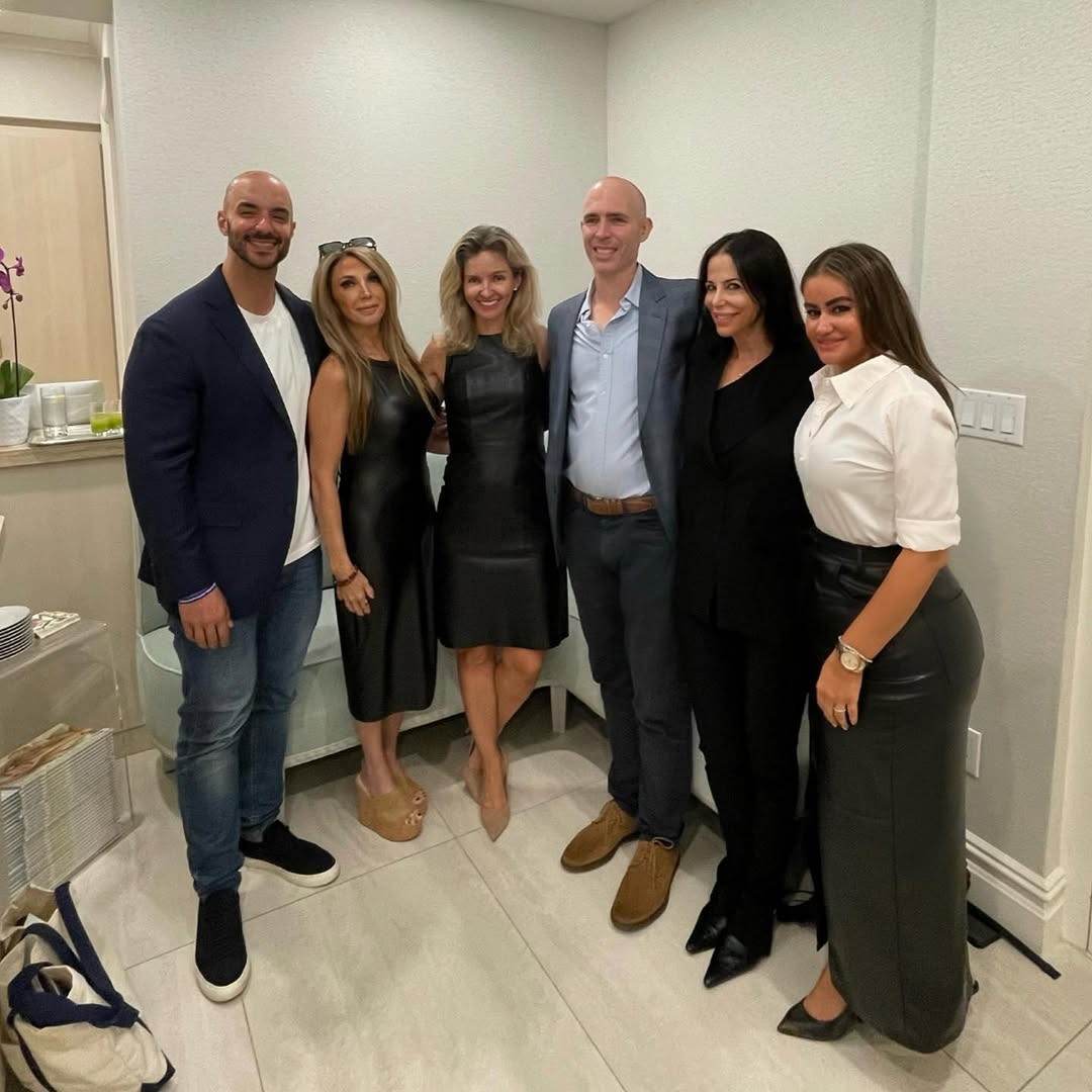 Instagram post by Dr. Lee Ann M. Klausner: Our Reset, Renew, Rejuvenate event was a huge success! Thank you to everyone that attended, including our wonderful representatives from Gal…