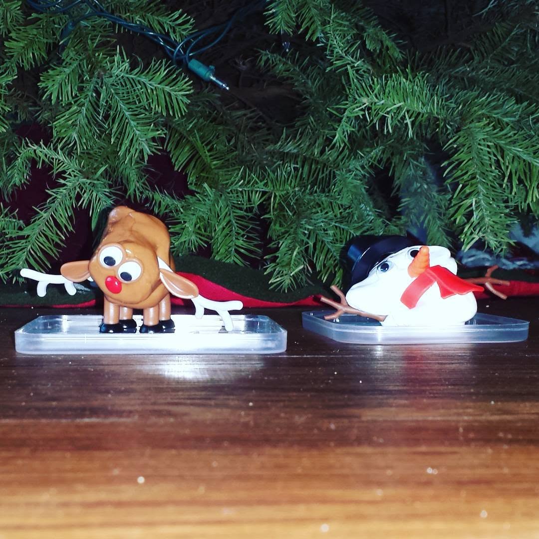 Instagram post by Dr. Leslie Irvine: #bestfriends #meltingtoys #MerryChristmas 🎄⛄🎅