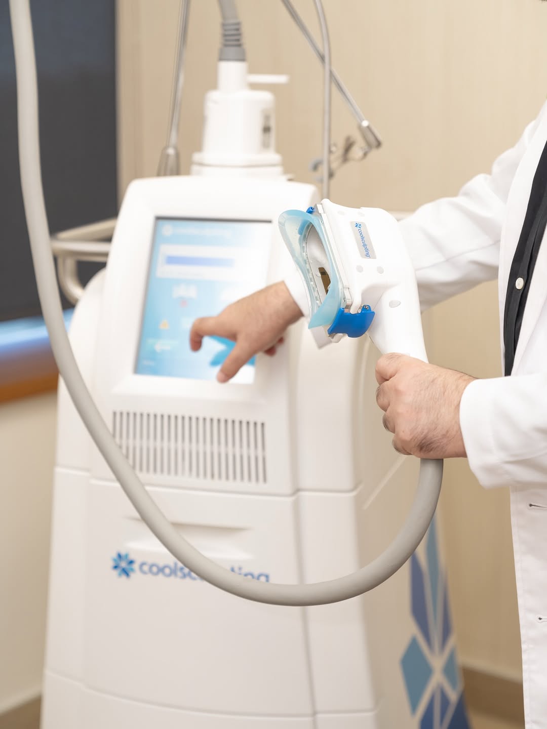 Instagram post by Dr. Naissan Wesley: CoolSculpting® offers a non-surgical approach to reducing stubborn fat without downtime. Using controlled cooling technology, targeted fat c…
