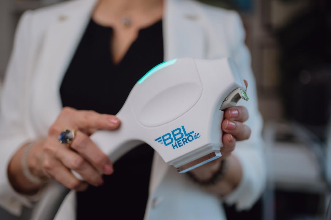 Instagram post by Dr. Ode (Odemaris) Santiago-Young: Turn back time on your skin ✨ BBL by Sciton uses powerful light energy to target discoloration, acne, redness, and signs of aging at the sou…