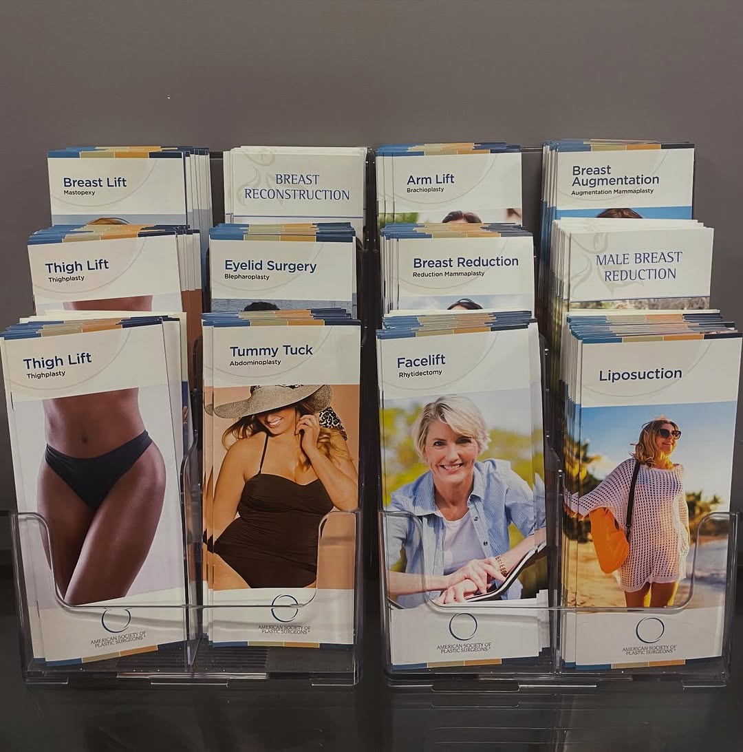 Instagram post by Dr. Paul Fischer: Thinking about cosmetic surgery? Book your 𝐅𝐑𝐄𝐄 𝐜𝐨𝐧𝐬𝐮𝐥𝐭𝐚𝐭𝐢𝐨𝐧 𝐰𝐢𝐭𝐡 𝐃𝐫. 𝐏𝐚𝐮𝐥 𝐃. 𝐅𝐢𝐬𝐜𝐡𝐞𝐫 today. Your goals. Y…